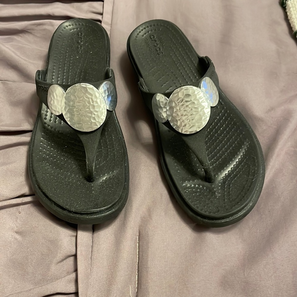 Crocs wedge flip flops